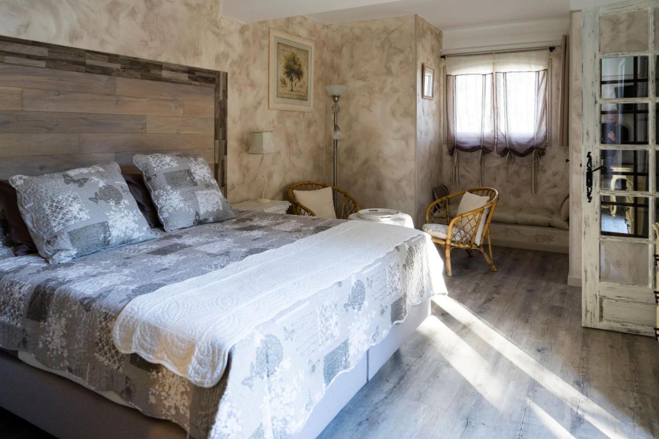 Hotes'Antic Provence Lorgues Exterior foto